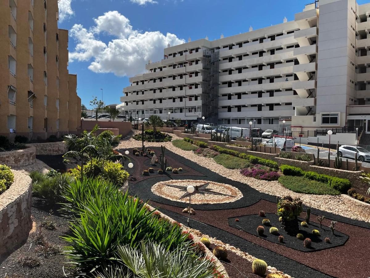 Borinquen Studio Apartment Playa Fanabe Luaran gambar