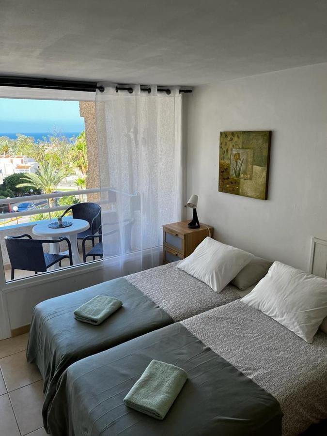 Borinquen Studio Apartment Playa Fanabe Luaran gambar