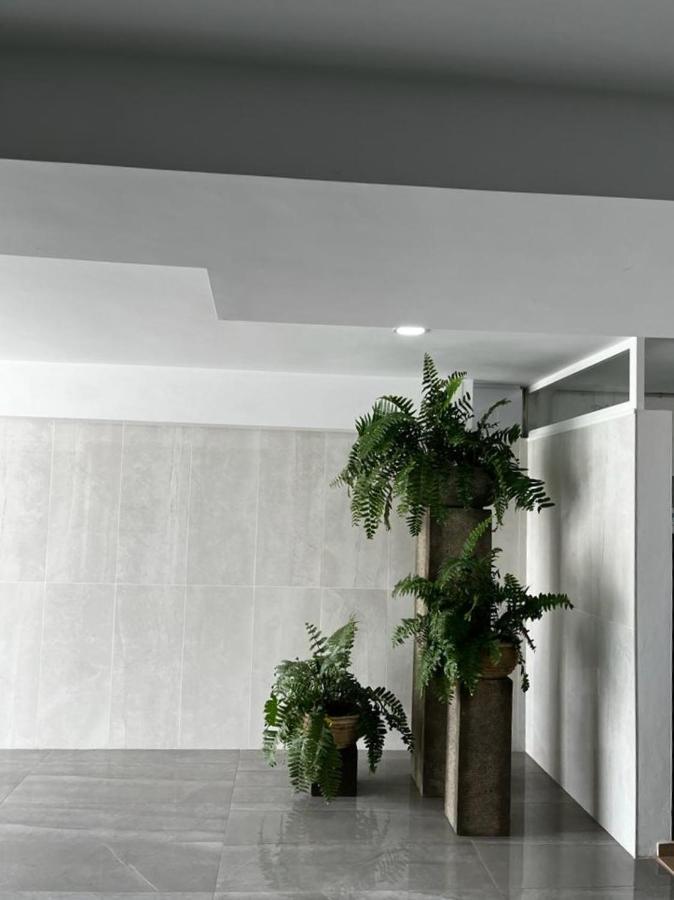 Borinquen Studio Apartment Playa Fanabe Luaran gambar
