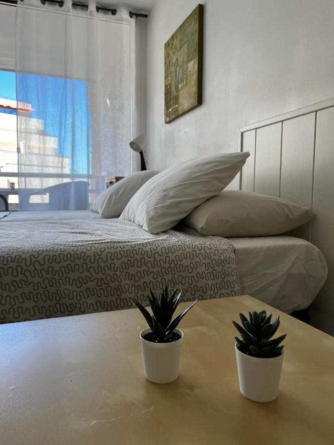 Borinquen Studio Apartment Playa Fanabe Luaran gambar